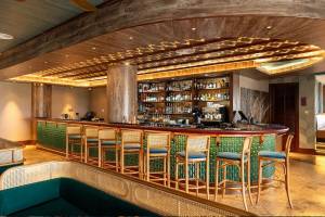 Peacock Restaurant & Bar